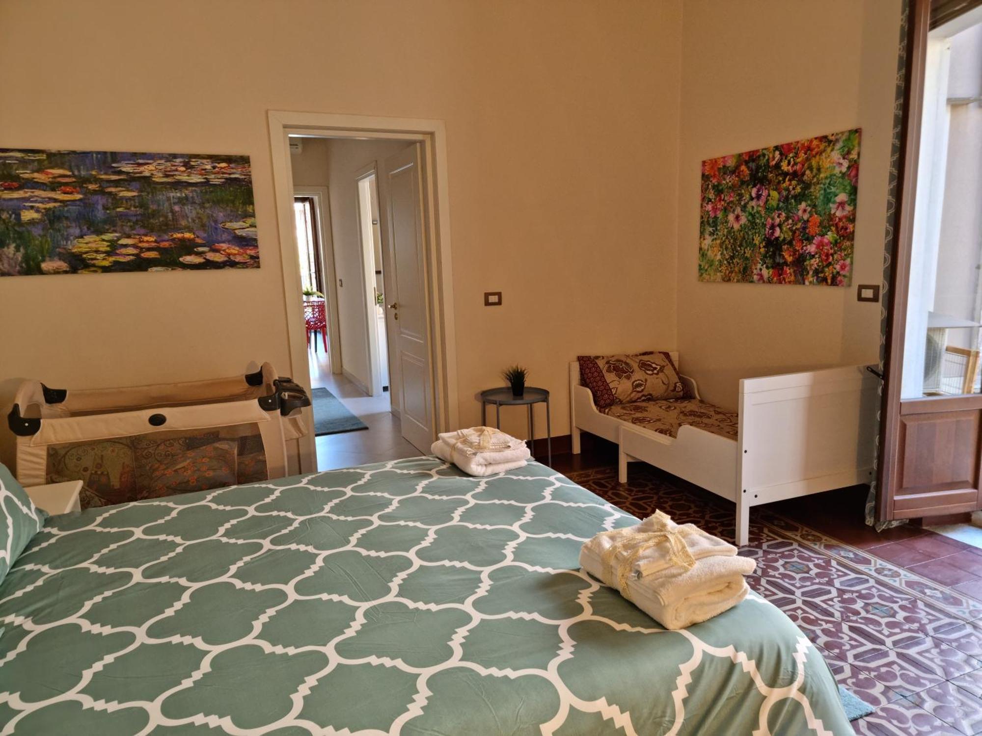 Delightful Relaxing With Heated Pool Near Catania, Taormina, The Sea And Mount Etna Holiday home *