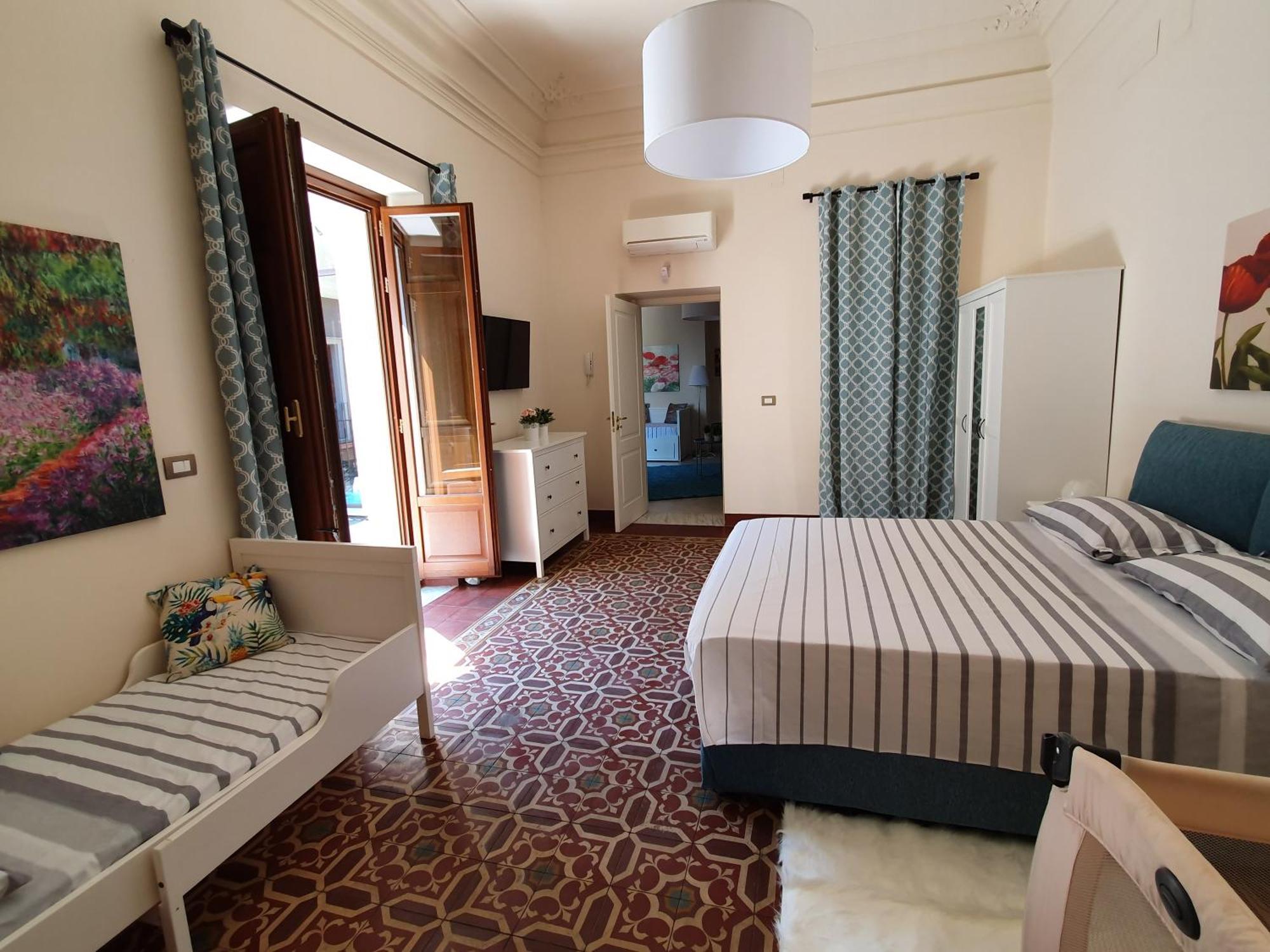Delightful Relaxing With Heated Pool Near Catania, Taormina, The Sea And Mount Etna Ferienhaus *